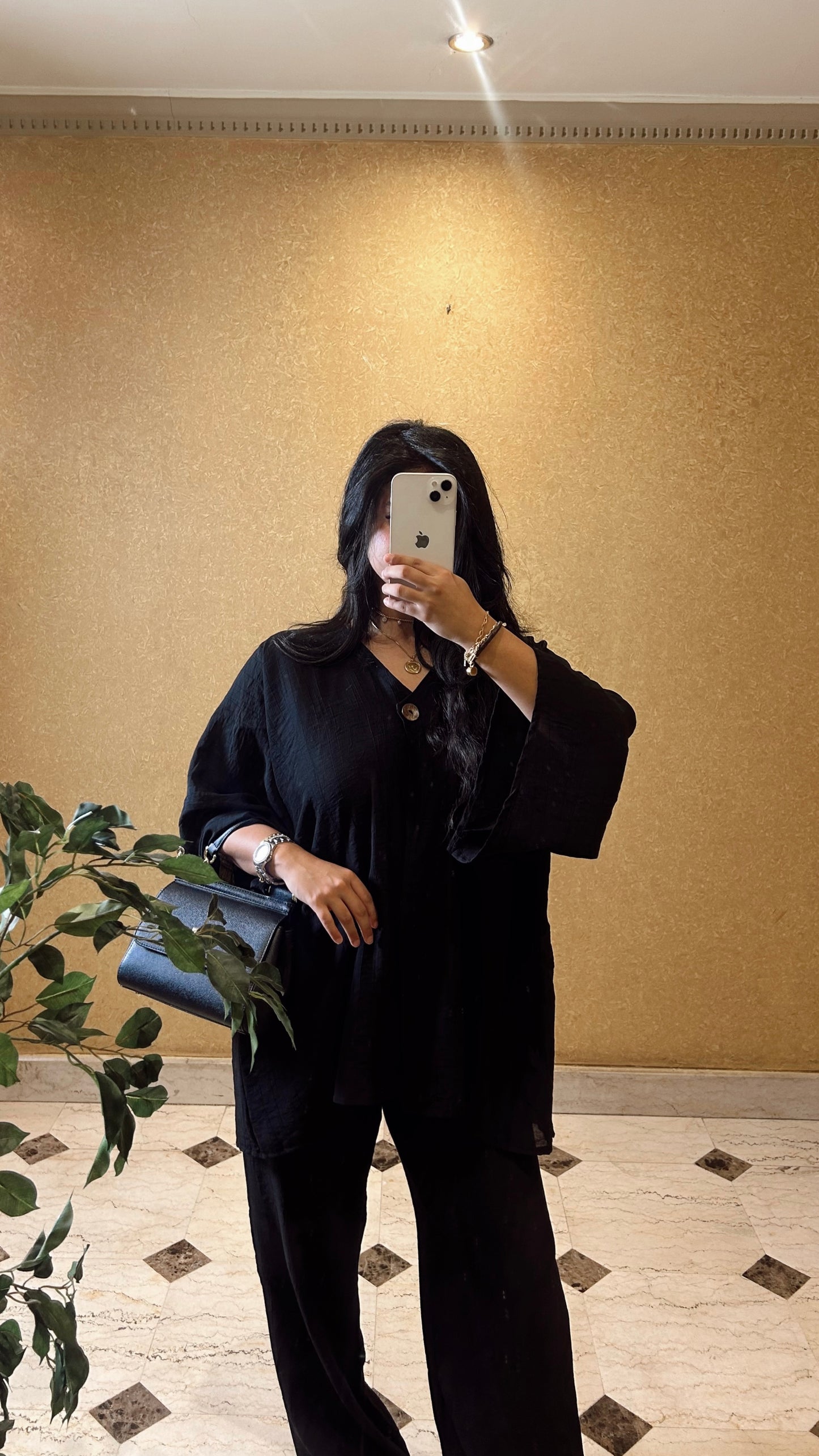 black linen set
