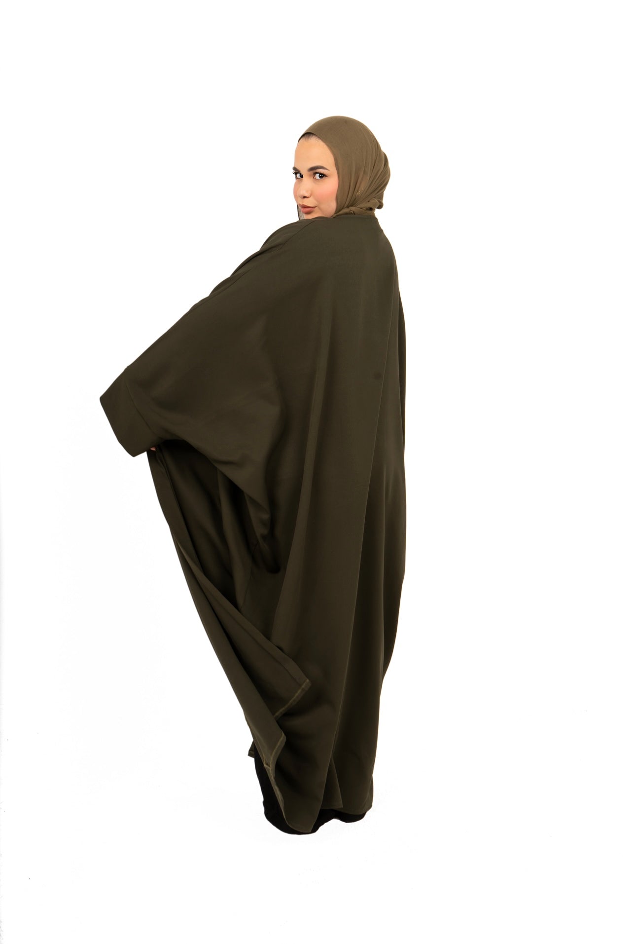 olive abaya