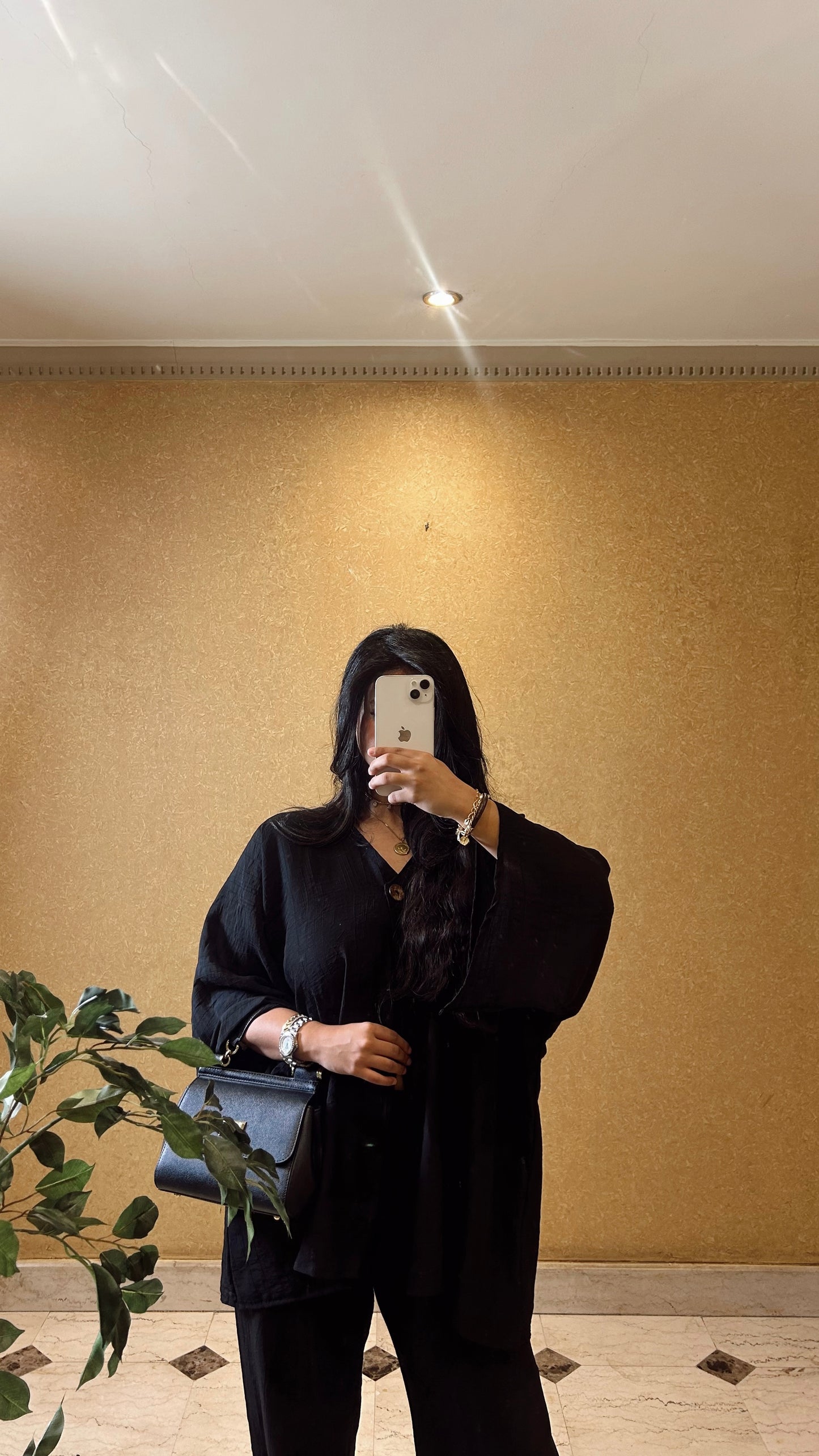 black linen set