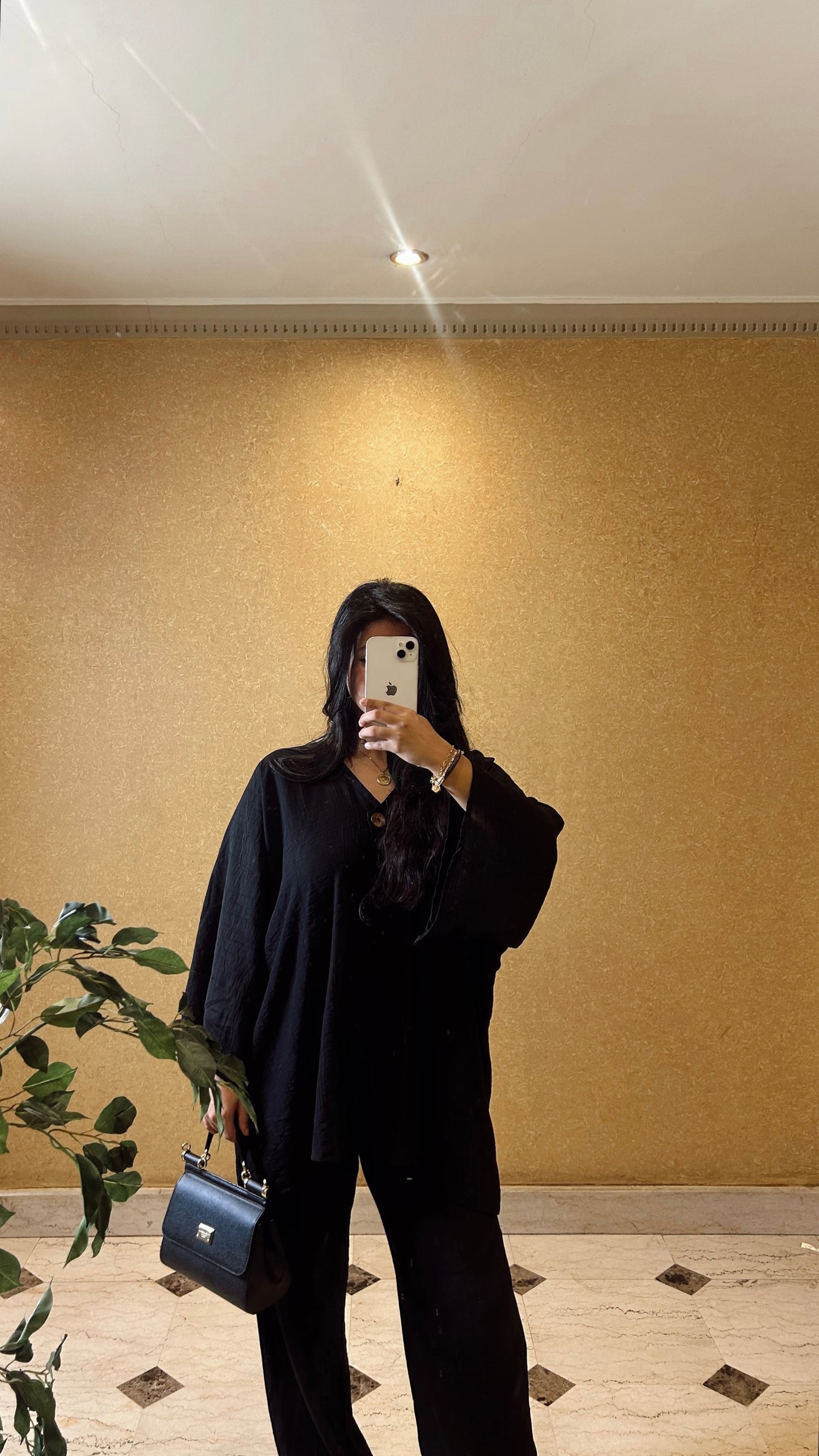 black linen set