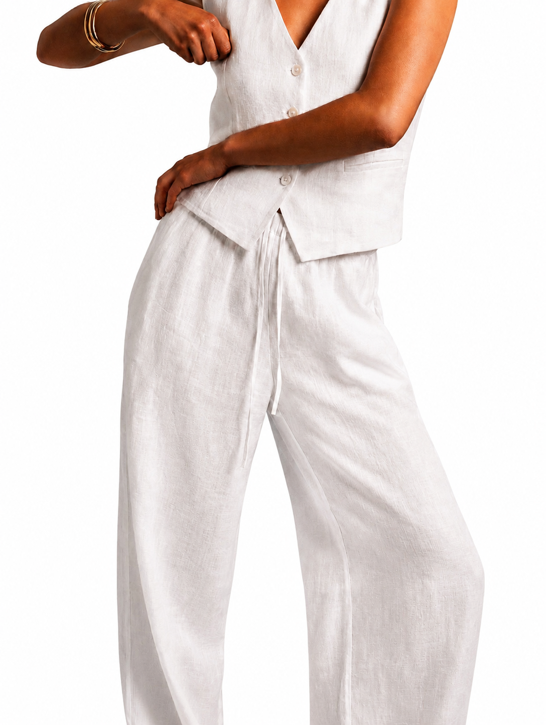 the white linen set